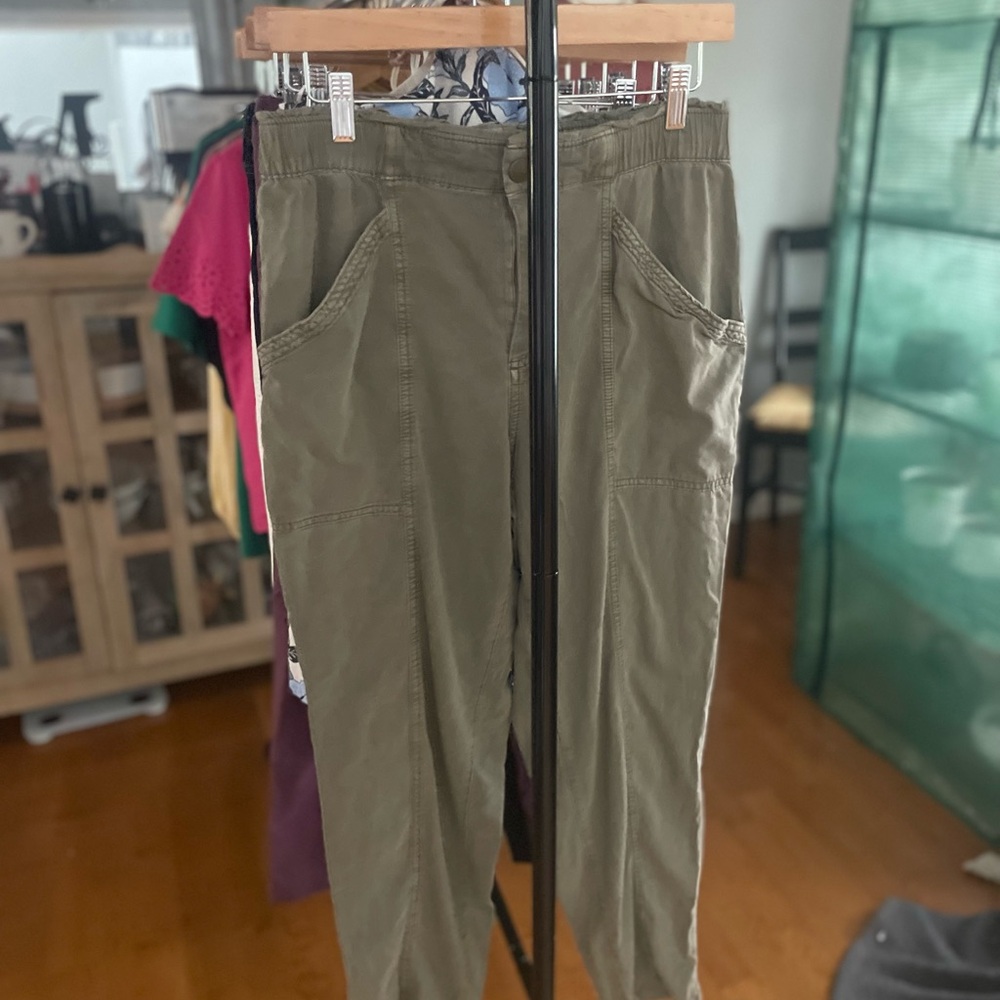 Old Navy Green Straight Leg Pants